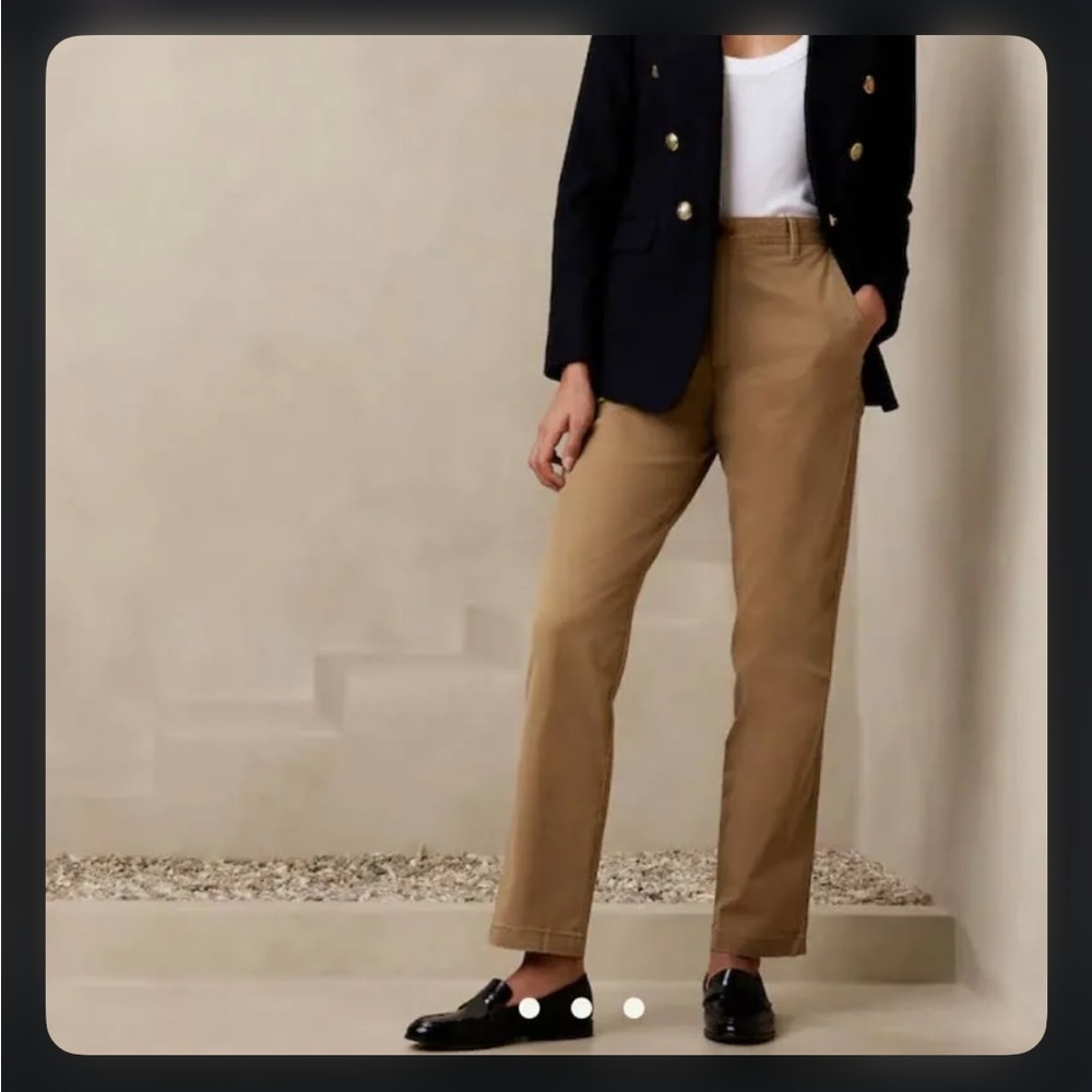 Banana Republic Authentic Chino High Rise